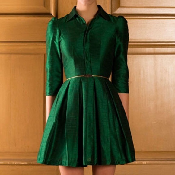 Fit and flare dress in emerald green - Picture 2 of 4